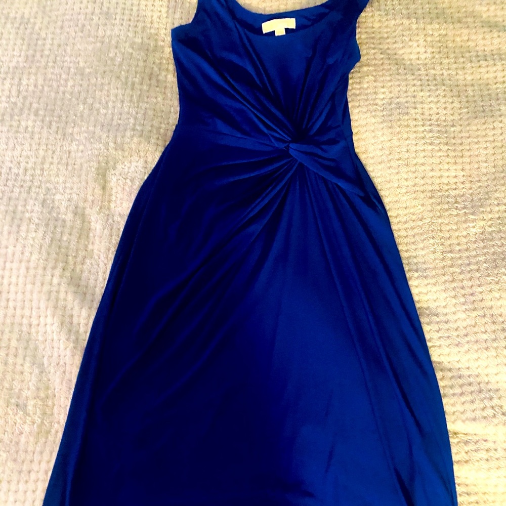 Tank top, blue long dress.